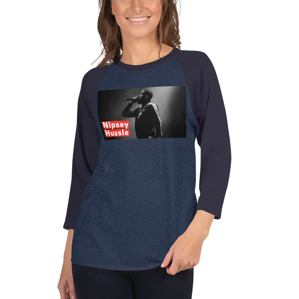 3/4 sleeve raglan shirt